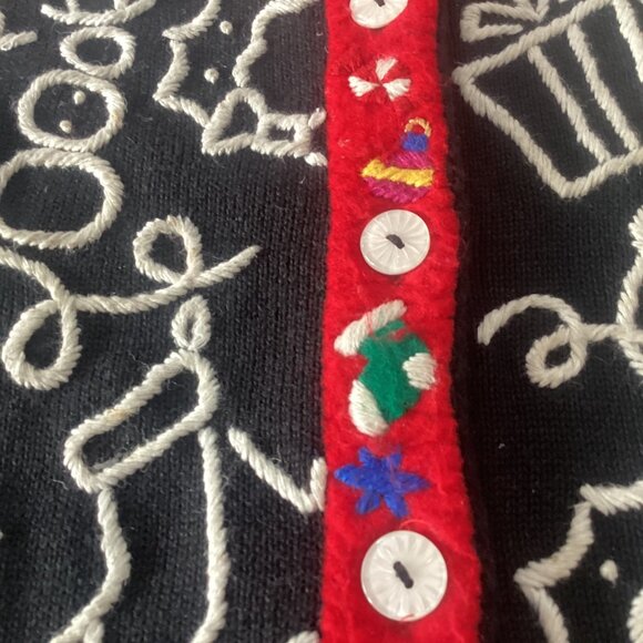Vintage 90s Michael Simon Petite Size P Christmas Cardigan Sweater With Embroide - Picture 12 of 14